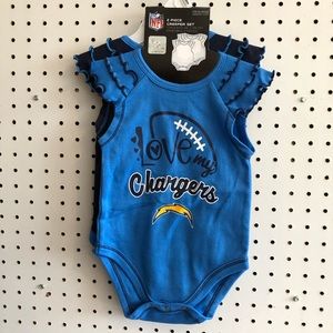 NFL Chargers 2pc creeper set NWT size 3/6months